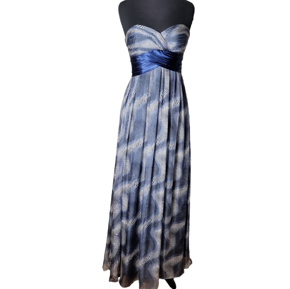 Morrell Maxie pleated strapless silk prom maxi dress size 4